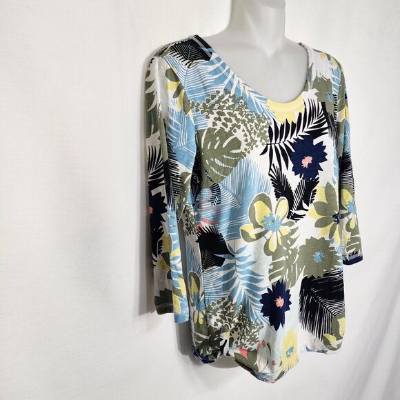 T by Talbots Womens Tee T Shirt Size SP Floral Grommet Tab 3/4 Sleeve Scoop Neck - Picture 3 of 10